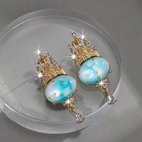 “Auroras Castle” Sleeping Beauty Disney Princess Magic Blue Globe Glitter Dangle - Picture 10 of 16